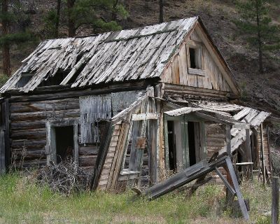 Montana Cabin